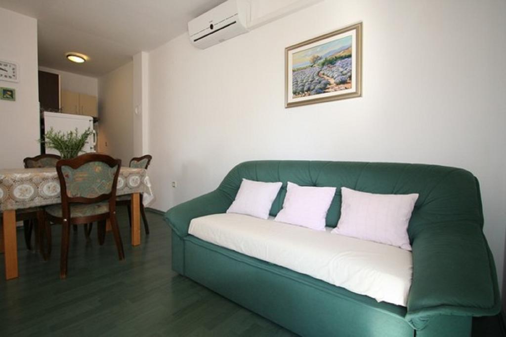 Apartment Ruzmarin سيلو الغرفة الصورة
